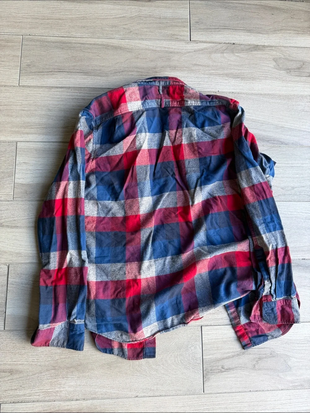 Banana Republic Red, Blue and Gray Plaid Button-Down Shirt